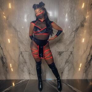 New Medium Sexy Ninja Halloween Costume Vegan 4 pc Set Karate Dragon CosplayTrue